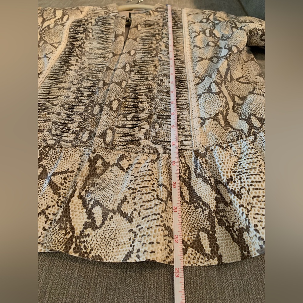 Berek Lightweight Leather Jacket.Python Print.Euc! - image 8